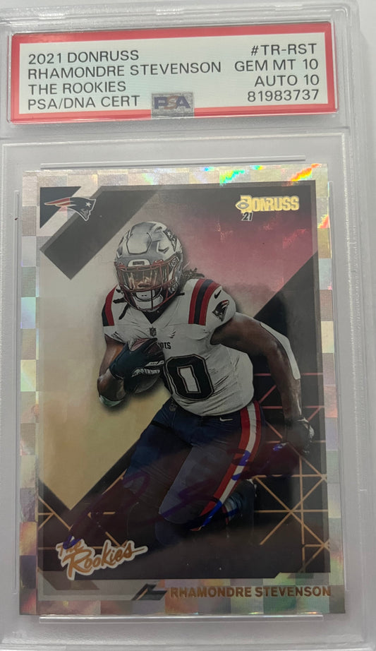 2021 Donruss Rated Rookie Rhamondre Stevenson On Card PSA/DNA Auto/Card GEM MINT POP 1 10