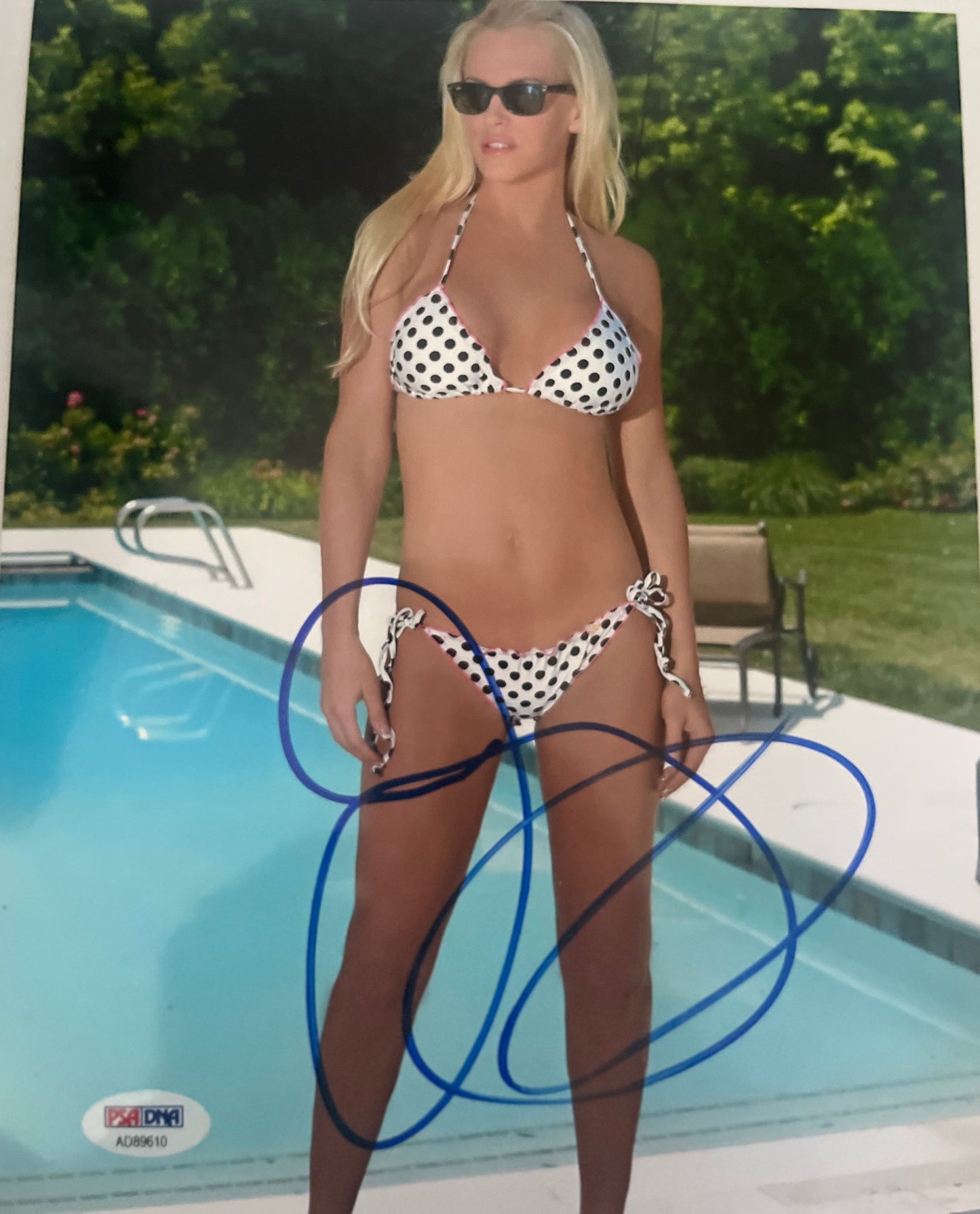 JENNY MCCARTHY SIGNED 8X10 BIKINI PIC PSA