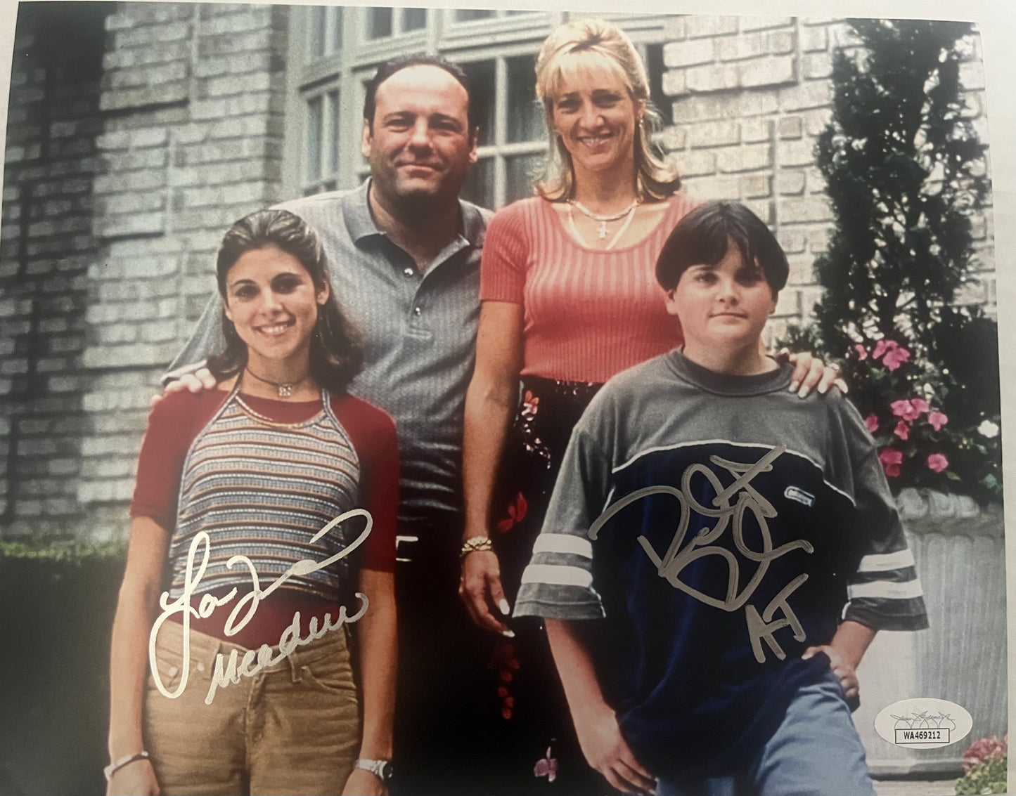 Jamiie-Lynn Sigler and Robert Iler signed 8x10 Sopranos w/ character names JSA Witness