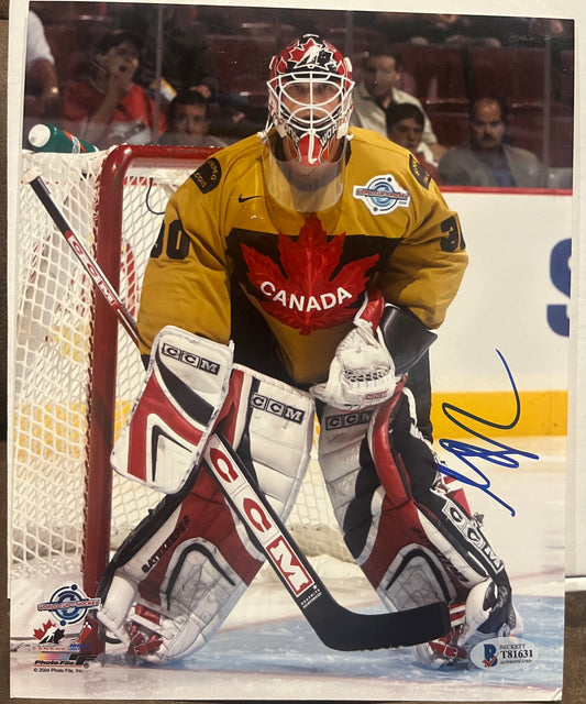 Martin Brodeur signed 8x10   Team Canada   Beckett