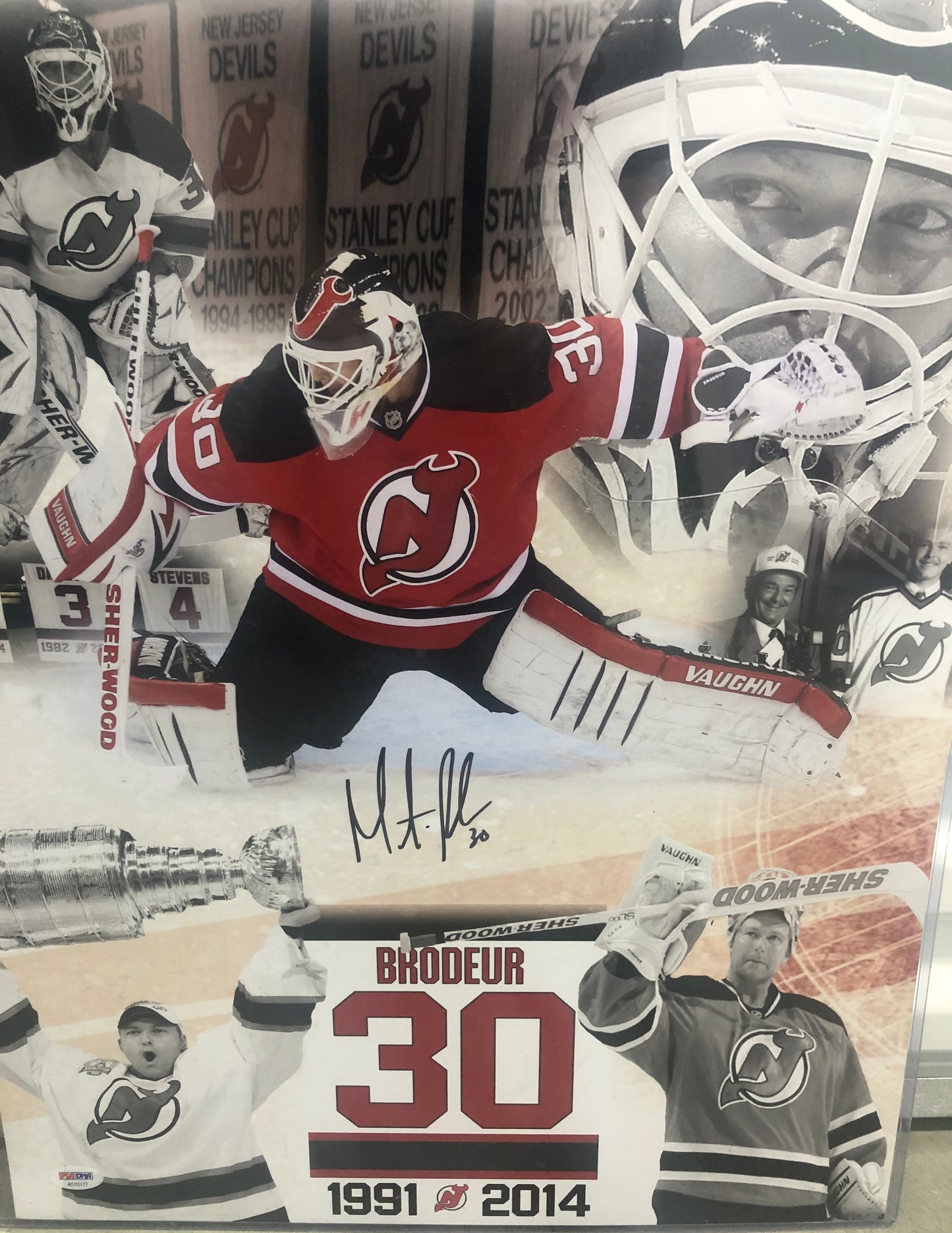 Martin Brodeur signed custom 16x20 with PSA/DNA cert