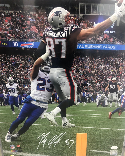 Rob Gronkowski signed 16x20 "1 handed catch" with JSA Witness