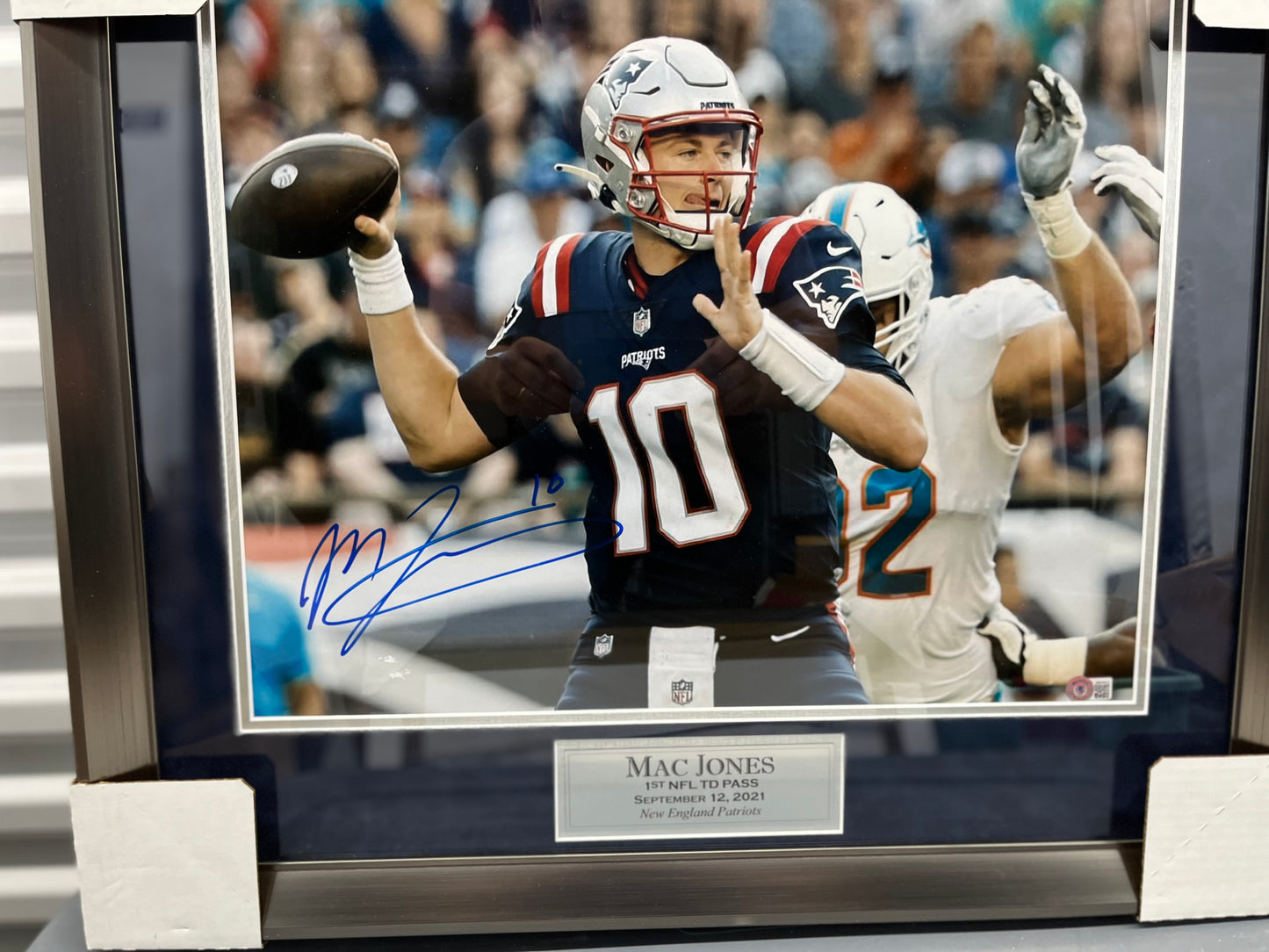 Patriots Mac Jones signed and framed 16x20