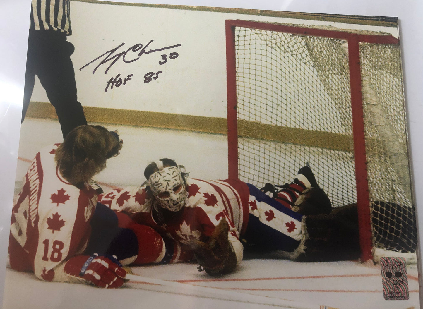 Bruins HOF Gerry Cheevers signed 8x10 Team Canada