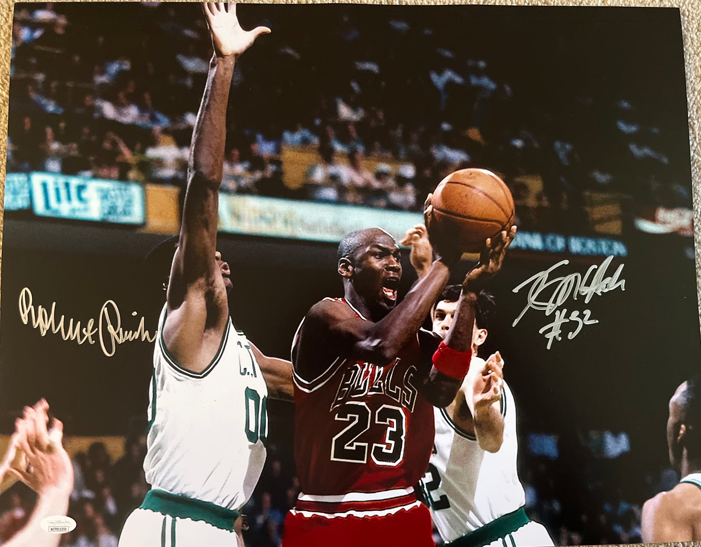 Boston Celtics HOF Kevin McHale & Robert Parish signed 16x20 w/Jordan