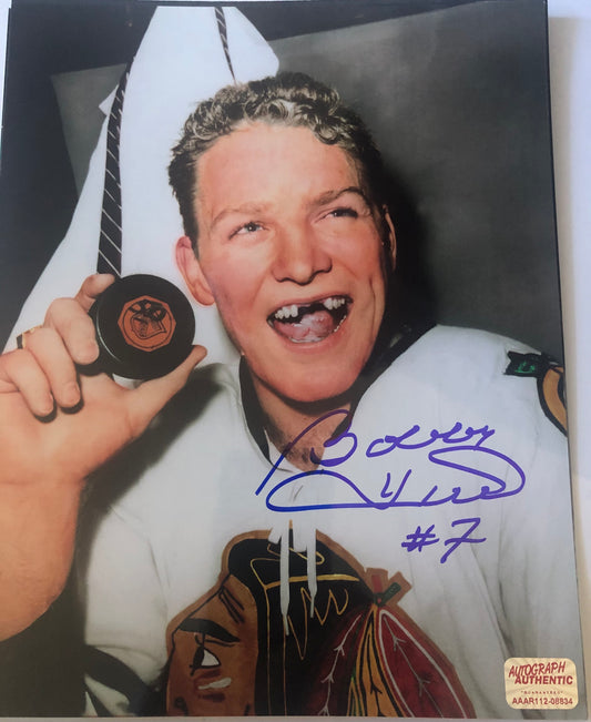 Bobby Hull signed 8x10 Black Hawks HOF