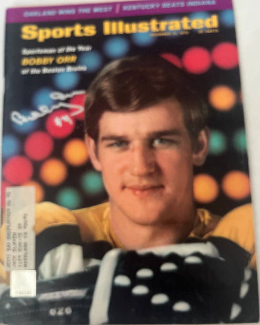 BOBBY ORR SIGNED 1969 SPORTS ILLUSTRATED W/GNR CERT