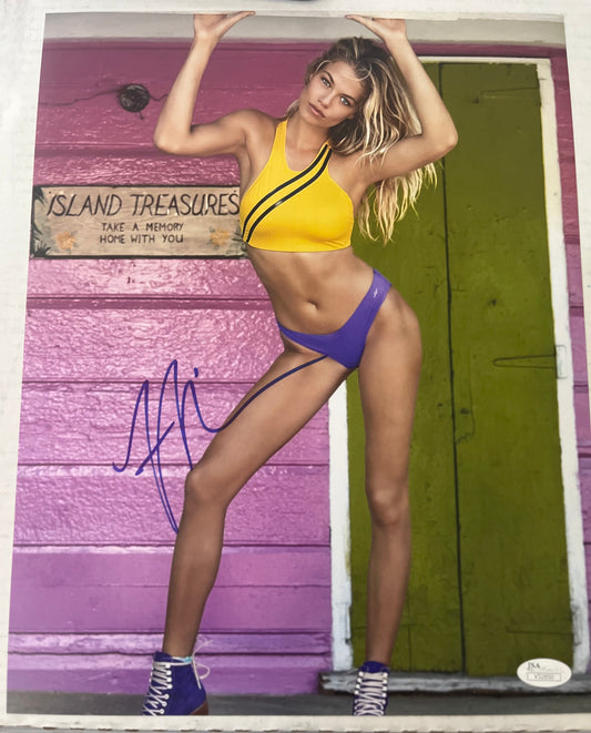 HAILEY CLAUSEN SIGNED SPORTS ILLUSTRATED MODEL W/JSA