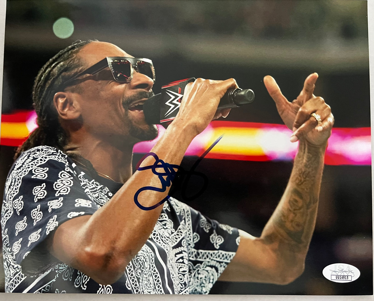 SNOOP DOGG SIGNED 8X10 WWF  W. JSA