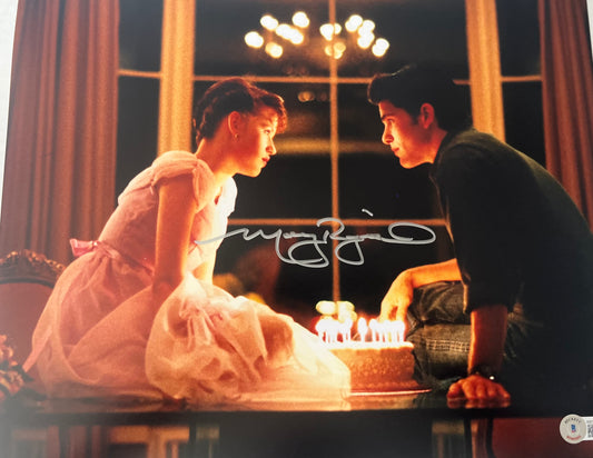 MOLLY RINGWALD SIGNED 11X14 SIXTEEN CANDLES W/BECKETT CERT