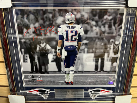 Tom Brady signed 16x20  Profressionally mattted and framed to 22x24