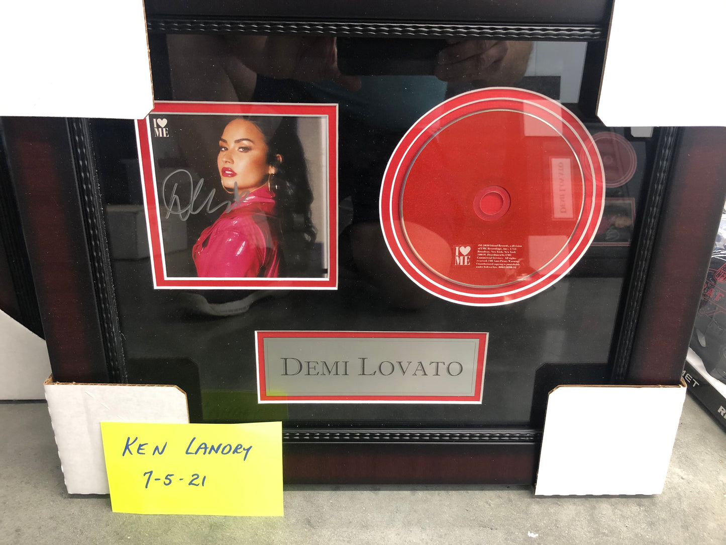 Demi Lovato signed CD cover with JSA certification