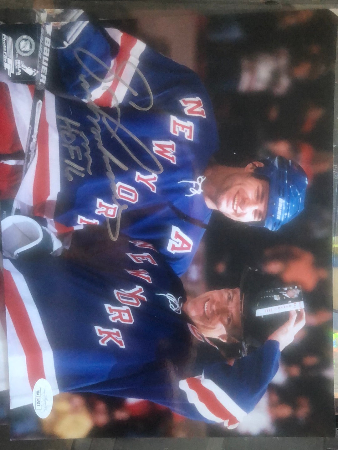 Eric Lindros signed 8x10 w/JSA Witness