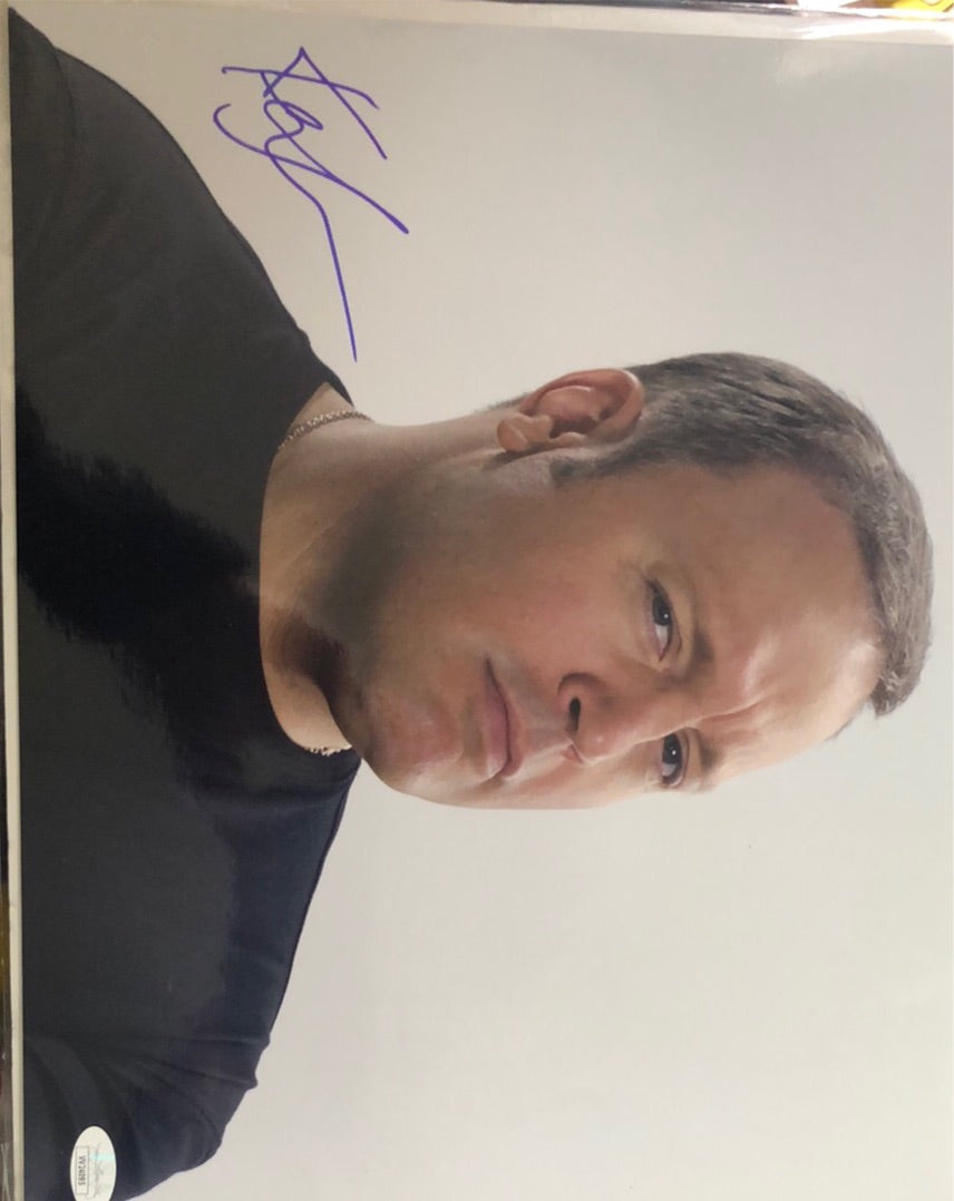 Kevin James signed 11x14 "King of Queens" with JSA