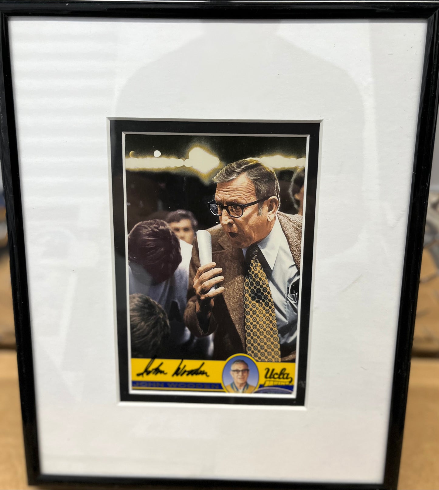 UCLA John Wooden signed and framed card