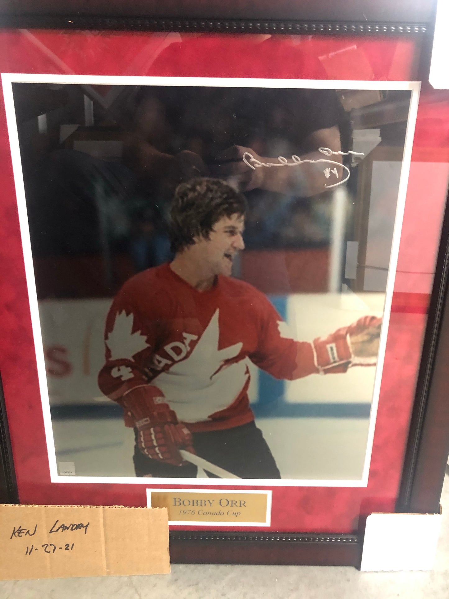 Bobby Orr signed and framed 16x20 metal plate with GNR cert  Team Canada