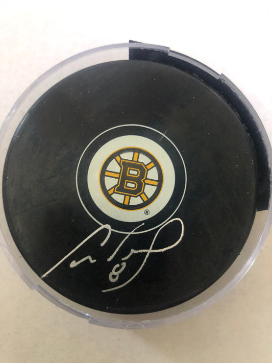 Bruins HOF  Cam Neely signed puck with New England Picture Company cert