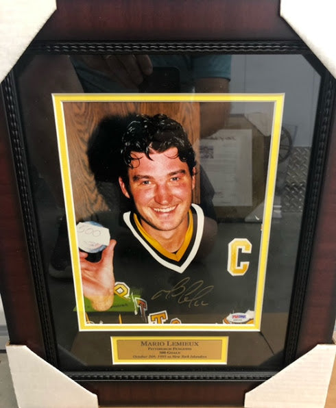 Mario Lemieux signed and framed 8x10 "500 Goals" with PSA